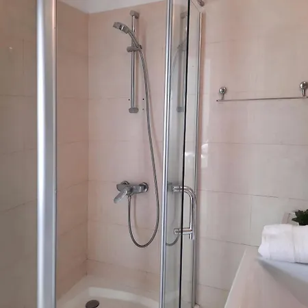 Rothko -cosy In The Old Center Daire Bükreş