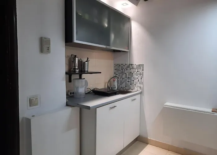 아파트 Rothko -cosy In The Old Center *